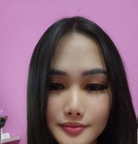 Mia - Transsexual escort in Abu Dhabi