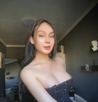 Mia - Transsexual escort in Makati City