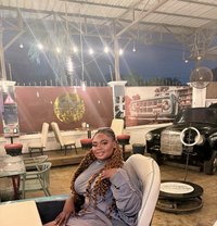 Mia - puta in Accra