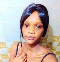 Mia Hot African - puta in Pune