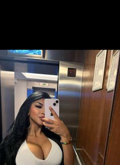 MIA HOT - puta in Dubai Photo 18 of 18