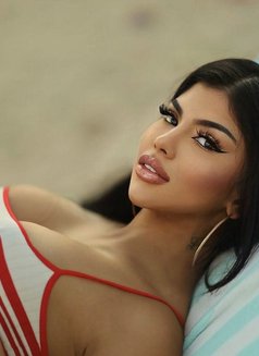 MIA HOT - escort in Dubai Photo 7 of 12