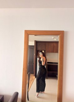 Mia independent companion - escort in Bangkok Photo 11 of 12