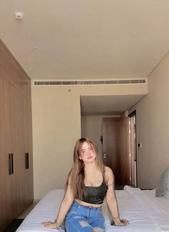 Mia - escort in Kuala Lumpur Photo 1 of 6