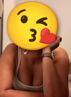 Mia - escort in Noida Photo 2 of 2