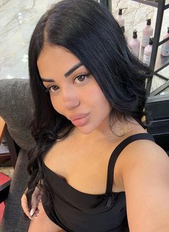 Mia - escort in İstanbul Photo 1 of 2