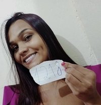 Mia - puta in Kitchener