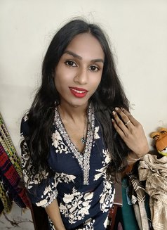 Hii I'm mistress Tina - Transsexual escort in Chennai Photo 8 of 8