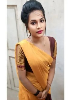 Mia Kavitha - escort in Vellore Photo 1 of 6