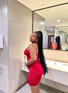 Mia - escort in Pune Photo 2 of 5