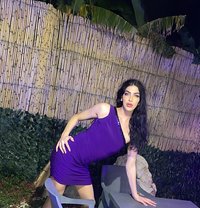 Mia - Transsexual escort in Beirut