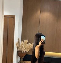 Mia - escort in Madinah
