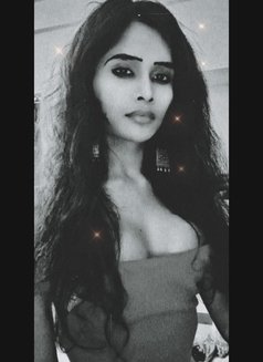 Mia Pandian - Transsexual escort in Bangalore Photo 1 of 6