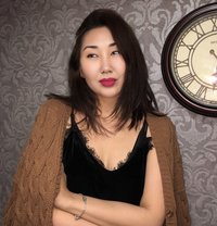 Mia real Tantric and B2B with GFE - masseuse in London