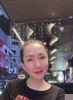 Mia - escort in Bangkok Photo 1 of 3