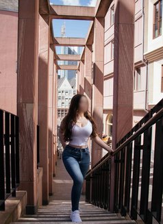 Mia Sparker - escort in Prague (Praha) Photo 8 of 9