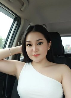 Mia, Thai - puta in Kathmandu Photo 6 of 7