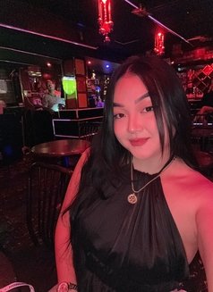 Mia Valdez - escort in Dubai Photo 4 of 8