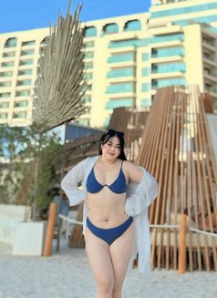 Mia Valdez - escort in Dubai Photo 5 of 21