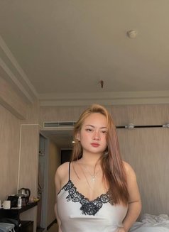 MIA- ur Busty babe in town - escort in Mumbai Photo 2 of 9