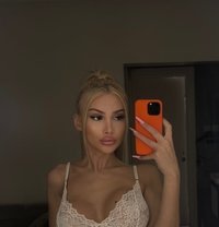 Miaaa - escort in Riyadh Photo 10 of 17