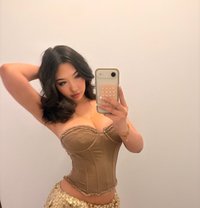 Miadia - escort in Belfast
