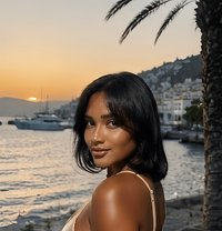 Miah Ametista - masseuse in Lisbon