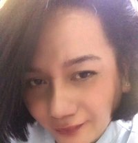 Mica Mitch 69 - masseuse in Ajmān