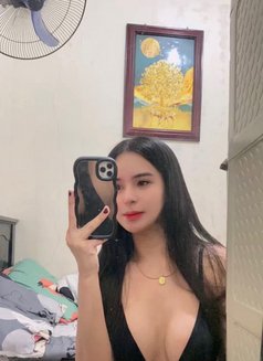 Mich Cumshow/Meet - Acompañantes transexual in Manila Photo 17 of 18