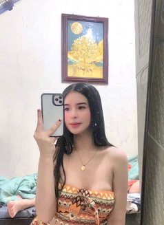 Mich Big dick Cumshow&Meet - Transsexual escort in Manila Photo 11 of 14