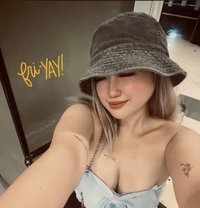 Mich - escort in Manila Photo 1 of 7