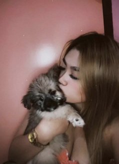 Mich - escort in Manila Photo 7 of 7