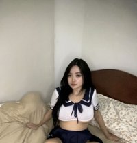 Mich - escort in Manila
