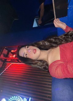 Micha Chin - Transsexual escort in Manila Photo 3 of 5