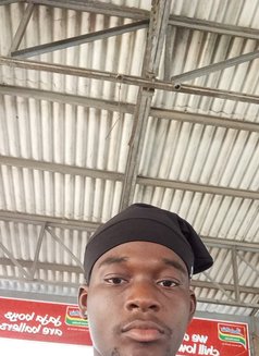 Michael Adeniyi - Male escort in Lagos, Nigeria Photo 2 of 8