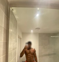 Michael - Male escort in Abu Dhabi