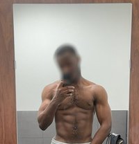 Michael - Male escort in Abu Dhabi