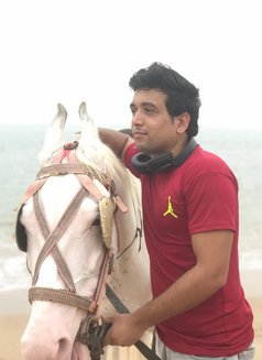 Michael - Acompañantes masculino in Mumbai Photo 4 of 6