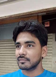 Michael - Male escort in Mumbai Photo 3 of 5