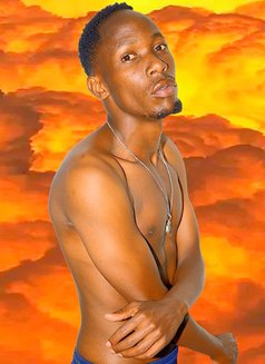 Michael - Male escort in Nairobi Photo 1 of 2