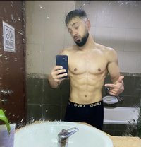 Michael - Acompañantes masculino in Kuala Lumpur Photo 2 of 3