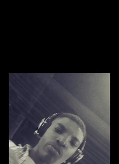 Michael - Acompañantes masculino in Lagos, Nigeria Photo 1 of 2