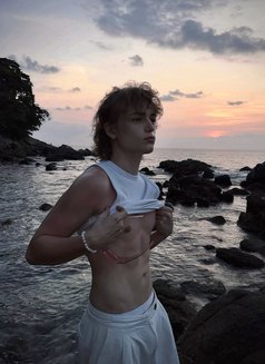 Michael - Acompañantes masculino in Phuket Photo 2 of 7