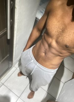 Michael - Male escort in Cape Town Photo 9 of 12
