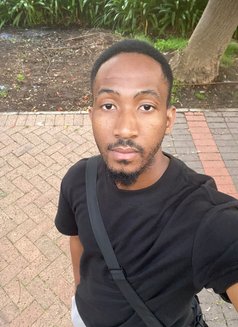 Michael - Male escort in Cape Town Photo 10 of 12