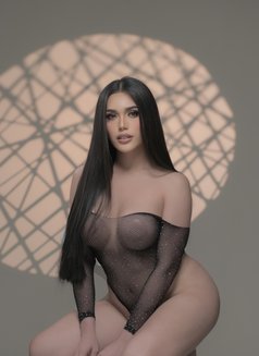 Michaela W/ Poppers - Transsexual escort in Makati City Photo 24 of 30