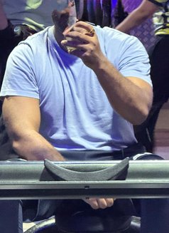 Micheal Danzel - Acompañantes masculino in Dubai Photo 1 of 4