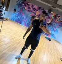 Micheal Danzel - Male escort in Dubai