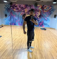 Micheal Danzel - Male escort in Dubai