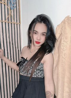 Michel Chinese Big D - Transsexual escort in Jakarta Photo 3 of 12